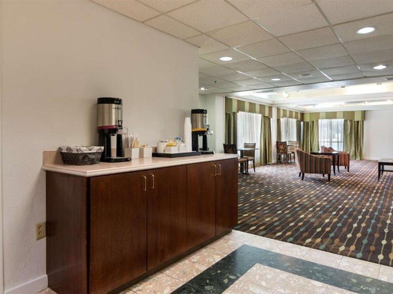 Dublin Inn And Suites Eksteriør billede