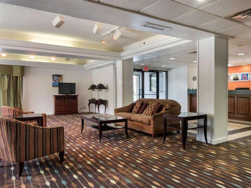 Dublin Inn And Suites Eksteriør billede